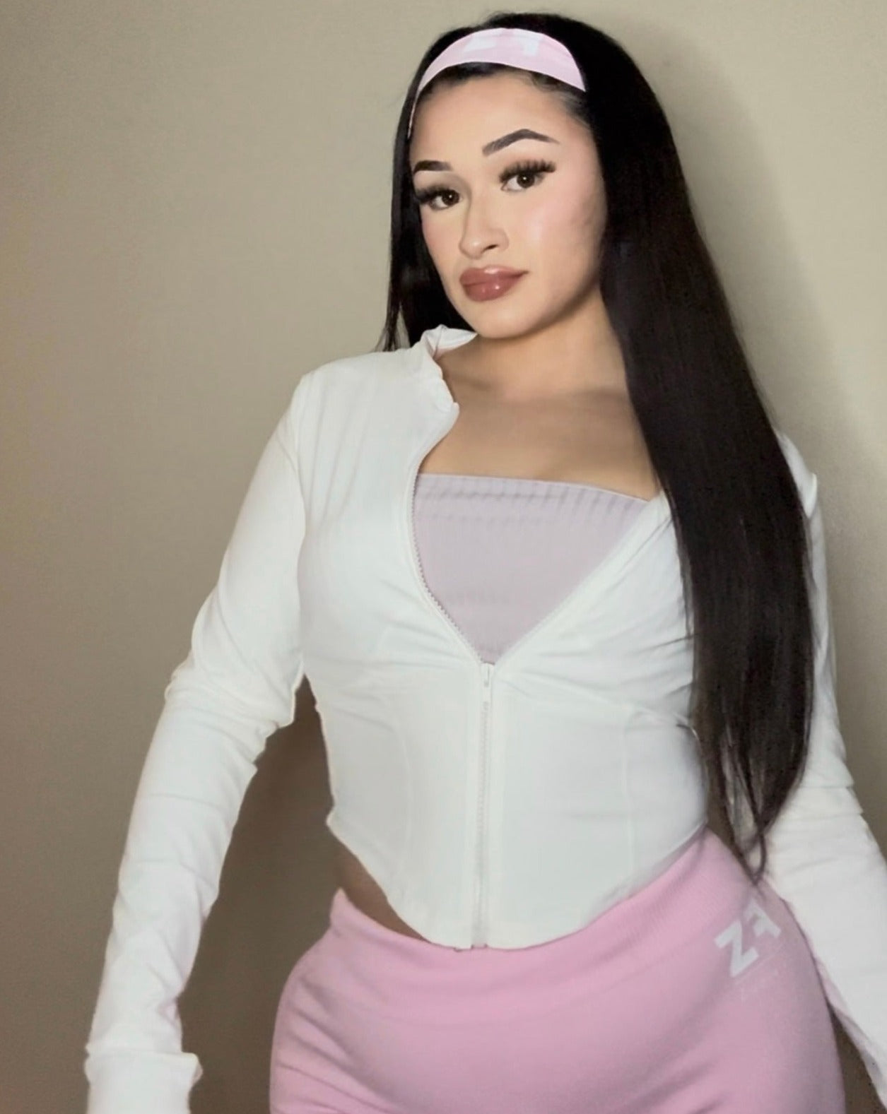 White Cropped Long Sleeve Zip Up